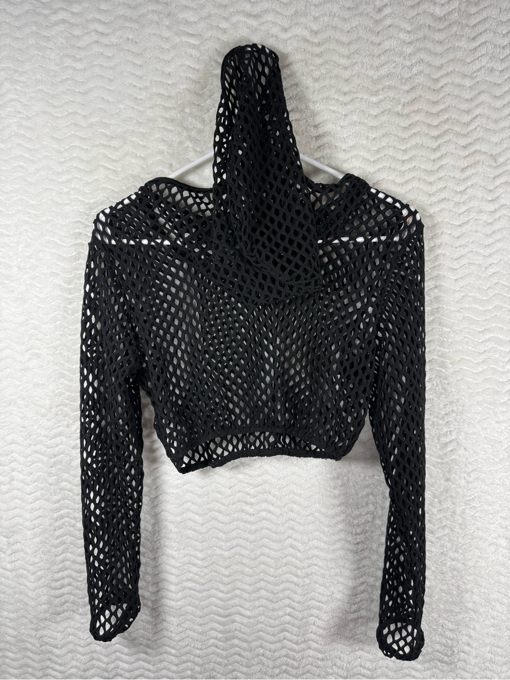 Black Cropped Fishnet Hoodie so fun 🤩 - Picture 6 of 9